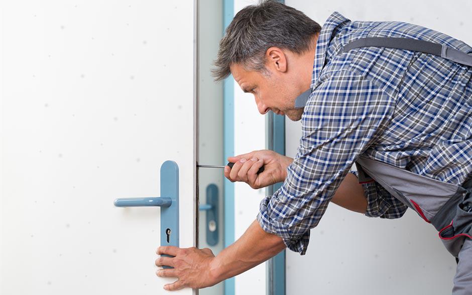 travaux de serrurier ouverture de porte Argenteuil